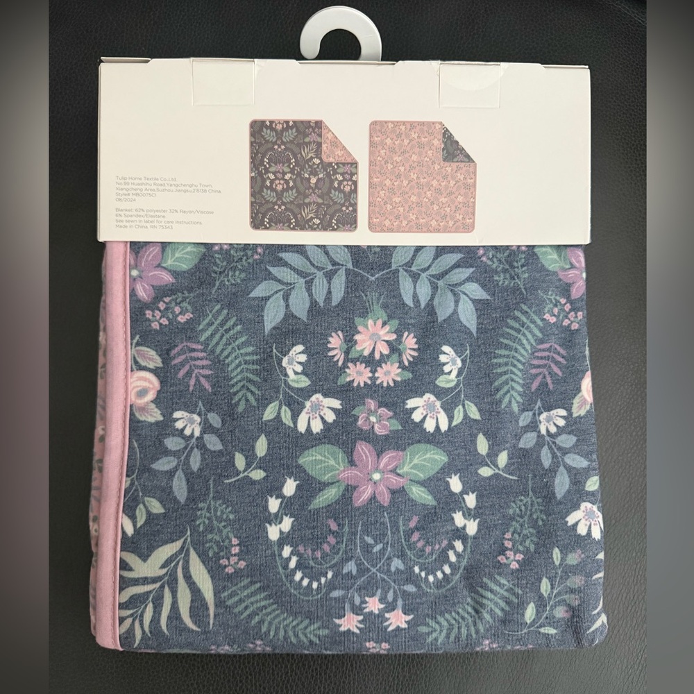 NEW Reversible Baby Blanket Multi-use Floral The Farmhouse | Rachel Ashwell - Picture 2 of 6